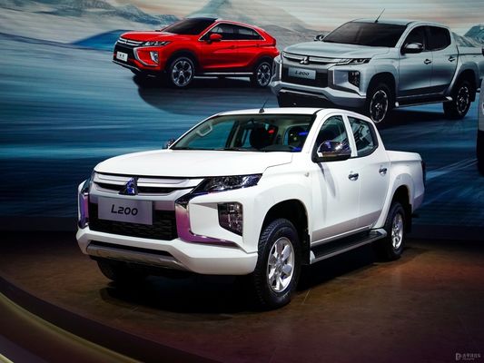 パーソナライゼーション ピックアップ ディーゼル 自動車 三?? L200 2023 2.3t タンク 最高速度 171 Km/H