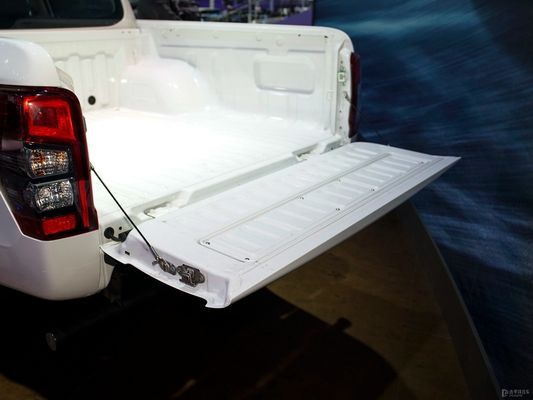 2023 L200 2.3t ディーゼルピックアップ トラック 左方向 5225*1815*1780 お客様の要求