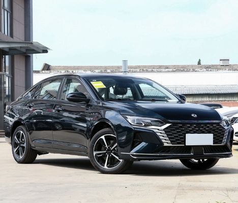 ガソリン Aeolus Yixuan Max 2024 ルックス・エディション セダン