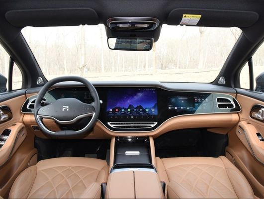 カーR7 2023 パフォーマンススクリーン マスター PRO エディションと運転アシスタント 360°画像