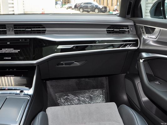 140kw FWD自動車サプライヤー 2023年 アウディ A6l Tfsi デラックス スポーツエディション オートセダン