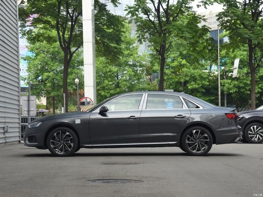 Audi A4l 2023 40tfsi ファッション エレガント版 56Lオイルタンク オーダーメイド要求