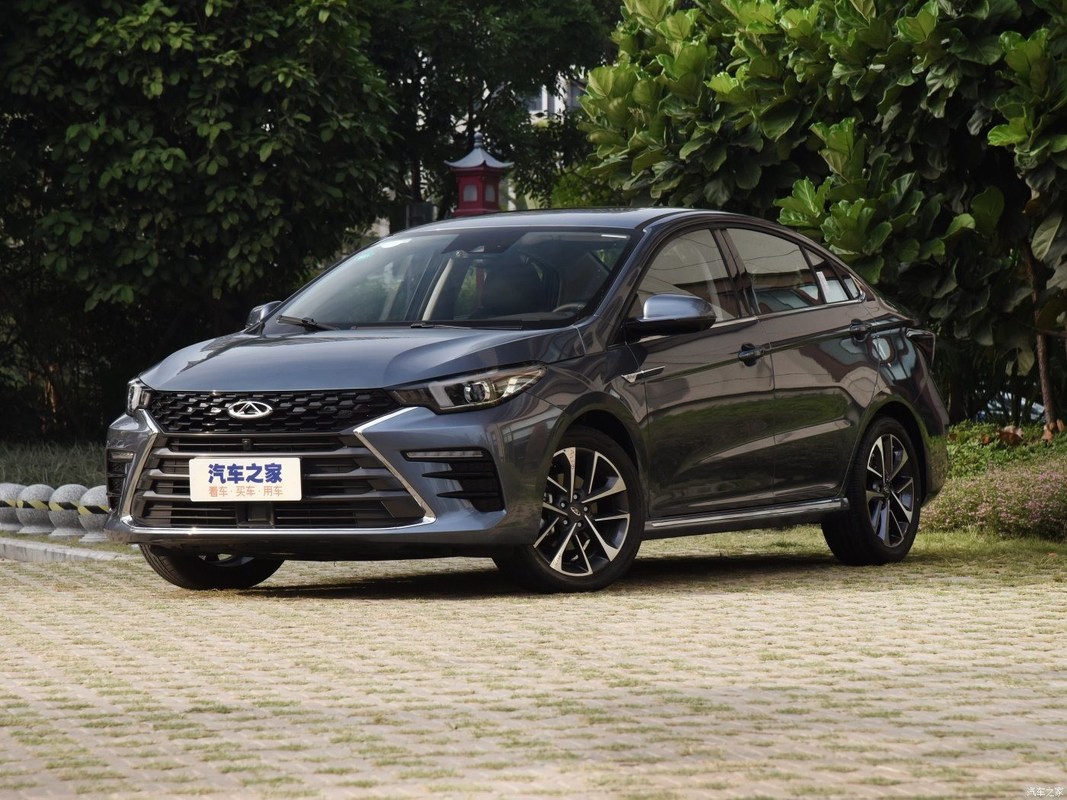チェリー アリゾ5プラス シャオアイ 1.5L CVT 楽しもう PLUS ガソリンカー 2021 エネルギータイプ ガソリン