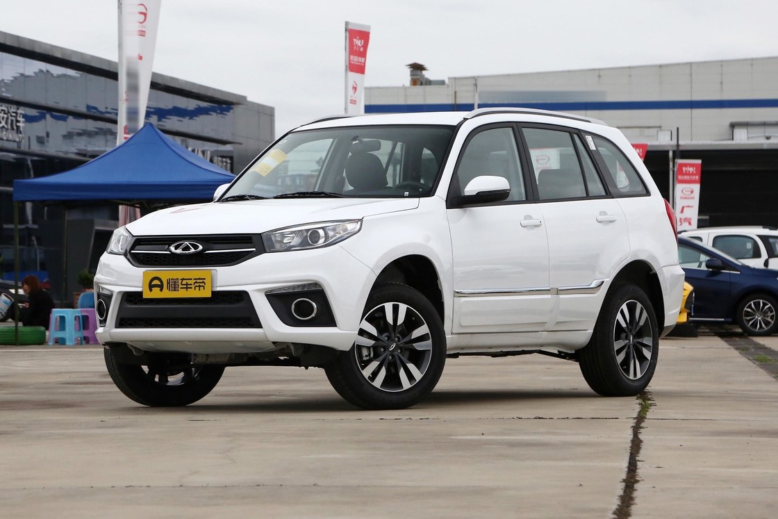 フロントサスペンション 形式 マクファーソン SUV Tiggo 3 2022 クラシック 価値版 1.5L マニュアル デラックス