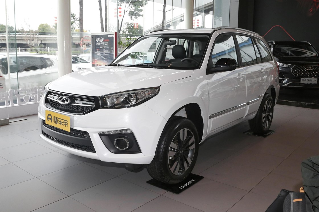 マニュアルギアボックス Chery SUV Tiggo 3 2022 クラシックバリューエディション 1.5L カスタマイズ