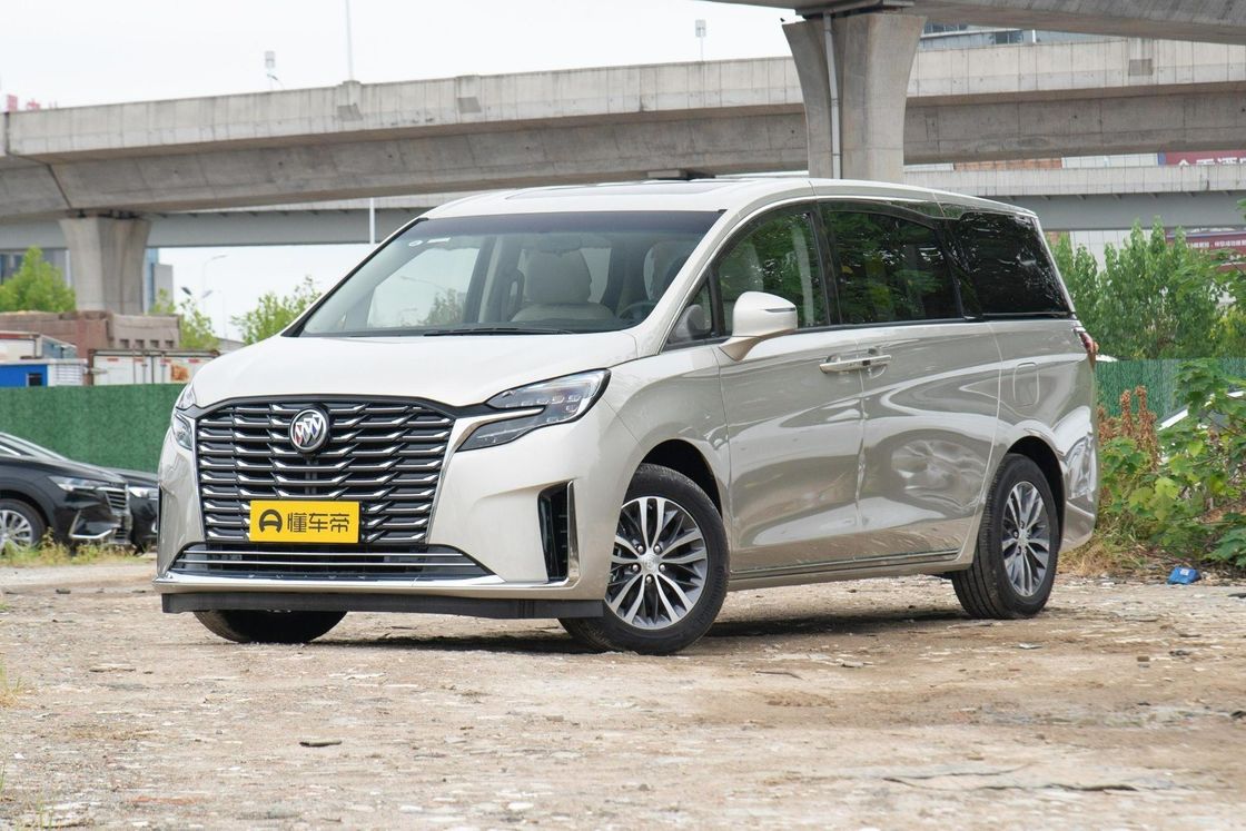 MPV ブイック Gl8 2023 陸上ビジネスキャビン コンフォートエディション 8 座席とマニュアルギアボックス