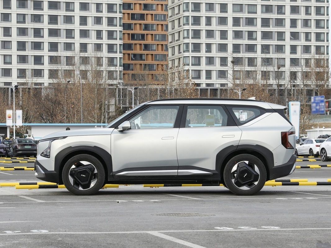KIA EV5 530 ライト エア ランド SUV/前輪ベース付きの中古EV車/後輪 mm 1626/1631
